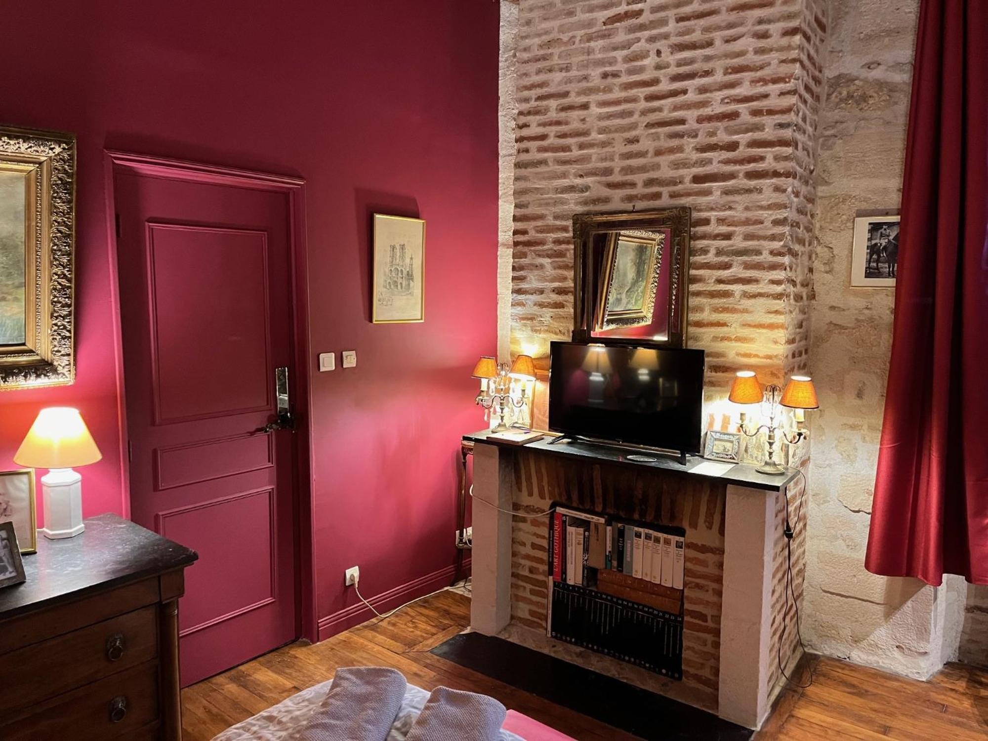 Le Refuge Des Cordeliers Apartment Laon Room photo