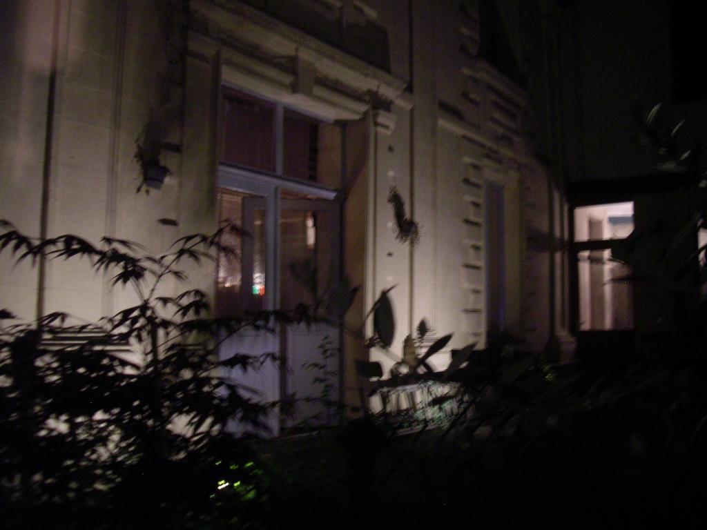 Le Refuge Des Cordeliers Apartment Laon Exterior photo